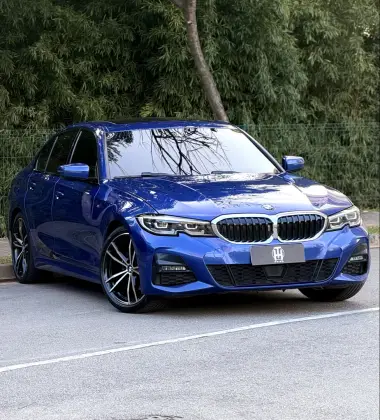 BMW 320i 2.0 16V TURBO GASOLINA M SPORT AUTOMÁTICO BMW 320i 2.0 16V TURBO GASOLINA M SPORT AUTOMÁTICO