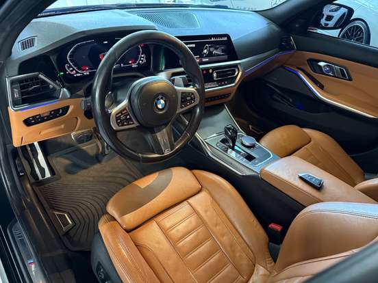 BMW-320i-2021