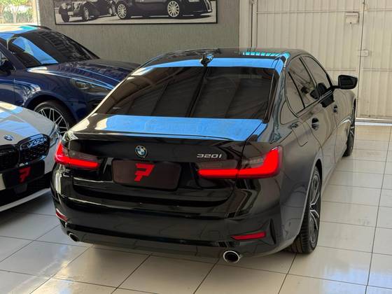 /en/city/cate-car-used-car/bmw-320i-2022-2-0-16v-turbo-flex-sport-gp-automatic-49770670944486400/-8