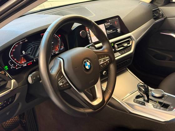 /en/city/cate-car-used-car/bmw-320i-2022-2-0-16v-turbo-flex-sport-gp-automatic-49770670944486400/-11