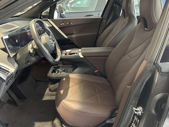/en/city/cate-car-used-car/bmw-ix-2024-electric-xdrive50-sport-49771152089942016/-6