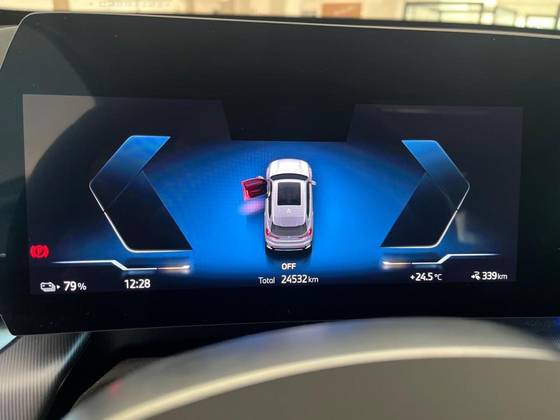 /en/city/cate-car-used-car/bmw-ix1-2025-electric-edrive20-x-line-49770849098597376/-8