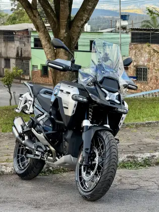 BMW R 1300 GS ADVENTURE TRIPLE BLACK BMW R 1300 GS ADVENTURE TRIPLE BLACK