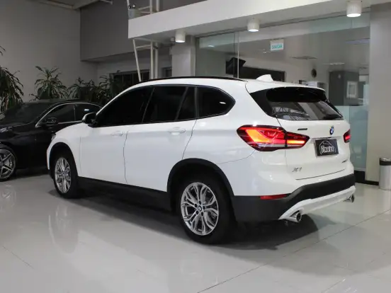 BMW-X1-2.0 16V TURBO ACTIVEFLEX SDRIVE20I 4P AUTOMÁTICO BMW-X1-2021