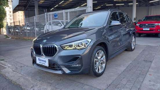 BMW-X1-2021