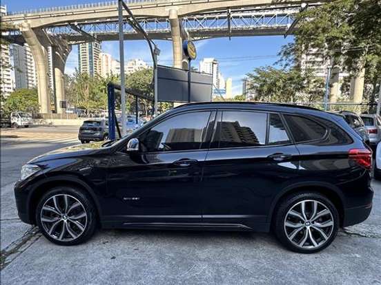 BMW-X1-2.0 16V TURBO ACTIVEFLEX XDRIVE25I SPORT 4P AUTOMÁTICO BMW-X1-2017