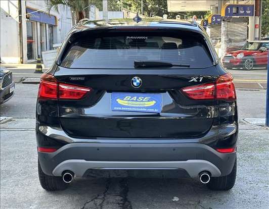 BMW-X1-2017