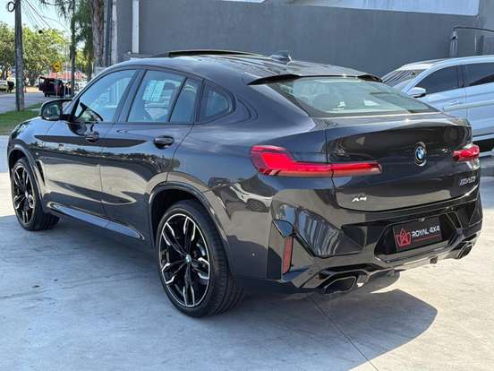 BMW-X4-2024