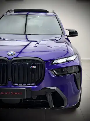 BMW-X7-4.4 V8 GASOLINA M60i STEPTRONIC BMW-X7-2024