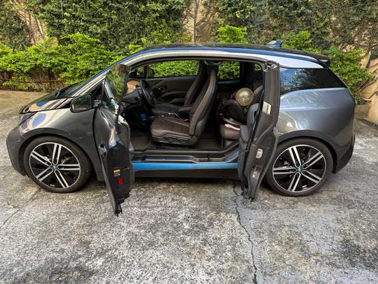 BMW-i3-ELÉTRICO eDRIVE BEV FULL AUTOMÁTICO BMW-i3-2022