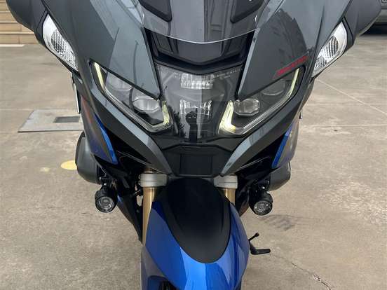 BMW-R 1250 RT BMW-R 1250 RT-2024
