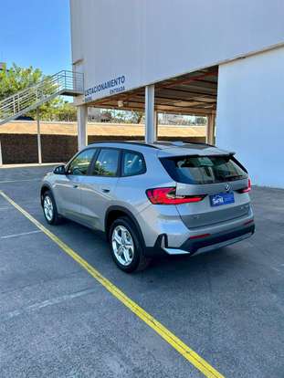 BMW-X1-2025