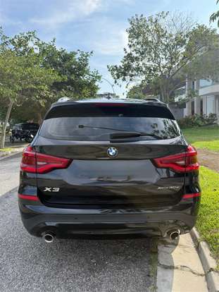 BMW-X3-2021