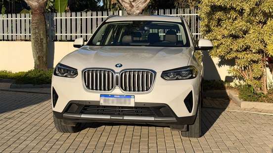 BMW-X3-2022
