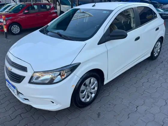 CHEVROLET ONIX 1.0 MPFI JOY 8V FLEX 4P MANUAL CHEVROLET ONIX 1.0 MPFI JOY 8V FLEX 4P MANUAL