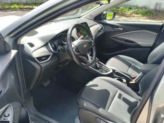 CHEVROLET-ONIX-1.0 TURBO FLEX PLUS PREMIER AUTOMÁTICO CHEVROLET-ONIX-2024