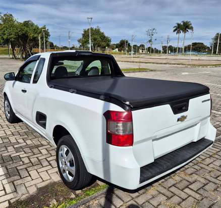 CHEVROLET-MONTANA-2017