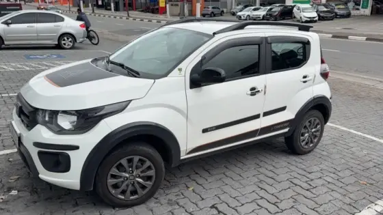 FIAT MOBI 1.0 EVO FLEX TREKKING MANUAL FIAT MOBI 1.0 EVO FLEX TREKKING MANUAL
