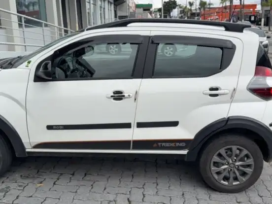 FIAT-MOBI-1.0 EVO FLEX TREKKING MANUAL FIAT-MOBI-2024