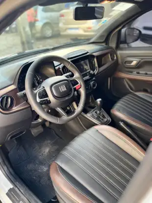 FIAT-STRADA-2023