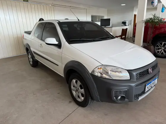 FIAT STRADA 1.4 MPI FREEDOM CD 8V FLEX 3P MANUAL FIAT STRADA 1.4 MPI FREEDOM CD 8V FLEX 3P MANUAL