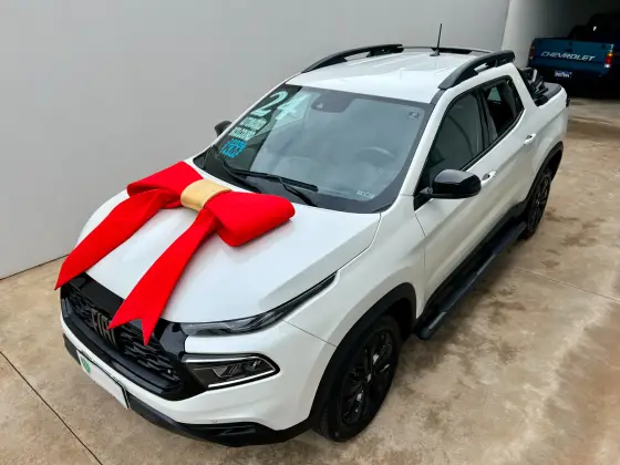 FIAT TORO 1.3 TURBO 270 FLEX VOLCANO AT6 FIAT TORO 1.3 TURBO 270 FLEX VOLCANO AT6