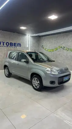 FIAT UNO 1.0 EVO VIVACE 8V FLEX 4P MANUAL FIAT UNO 1.0 EVO VIVACE 8V FLEX 4P MANUAL