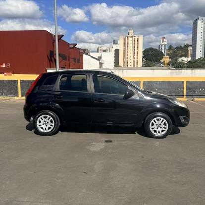 FORD-FIESTA-2013