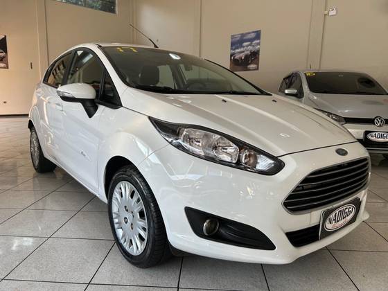 FORD FIESTA 1.6 SE HATCH 16V FLEX 4P MANUAL