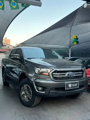 FORD RANGER 2.2 XLS 4X4 CD 16V DIESEL 4P AUTOMÁTICO