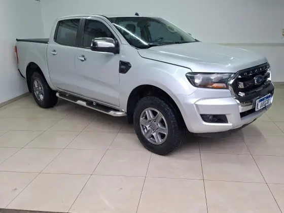 FORD RANGER 2.2 XLS 4X4 CD 16V DIESEL 4P MANUAL