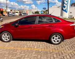 FORD FIESTA 1.6 SE SEDAN 16V FLEX 4P POWERSHIFT FORD FIESTA 1.6 SE SEDAN 16V FLEX 4P POWERSHIFT