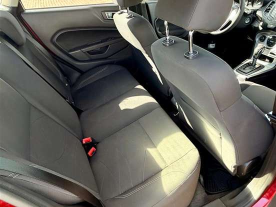 FORD-FIESTA-1.6 SE SEDAN 16V FLEX 4P POWERSHIFT FORD-FIESTA-2014