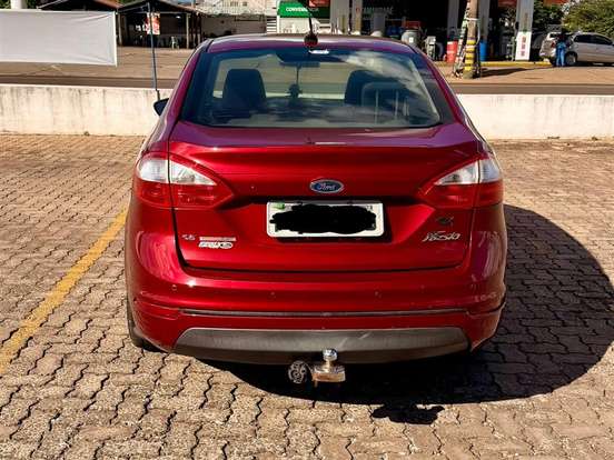 FORD-FIESTA-1.6 SE SEDAN 16V FLEX 4P POWERSHIFT FORD-FIESTA-2014