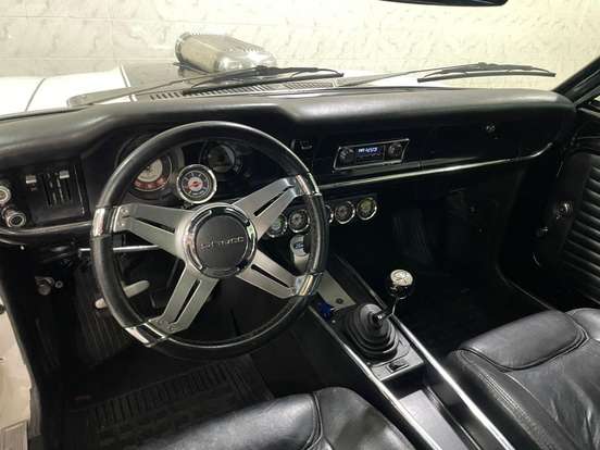 FORD-MAVERICK-1976
