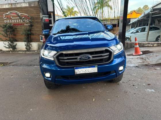FORD RANGER 2.2 XLS 4X4 CD 16V DIESEL 4P AUTOMÁTICO