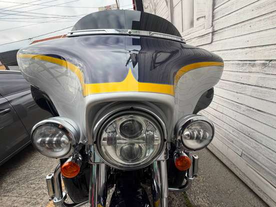 HARLEY-DAVIDSON-CVO ULTRA CLASSIC ELECTRA GLIDE HARLEY-DAVIDSON-CVO ULTRA CLASSIC ELECTRA GLIDE-2012