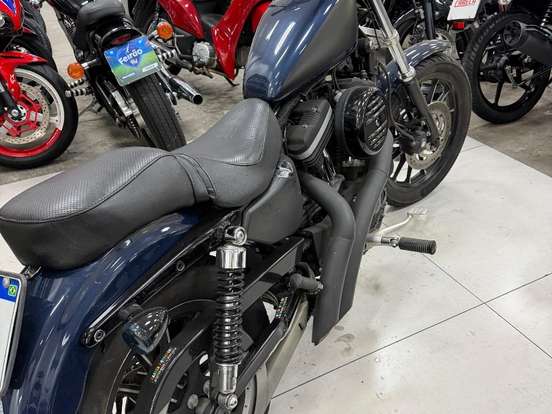 HARLEY-DAVIDSON-SPORTSTER XL 883 R HARLEY-DAVIDSON-SPORTSTER XL 883 R-2008