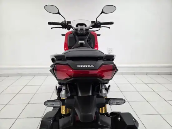 HONDA-ADV-2021