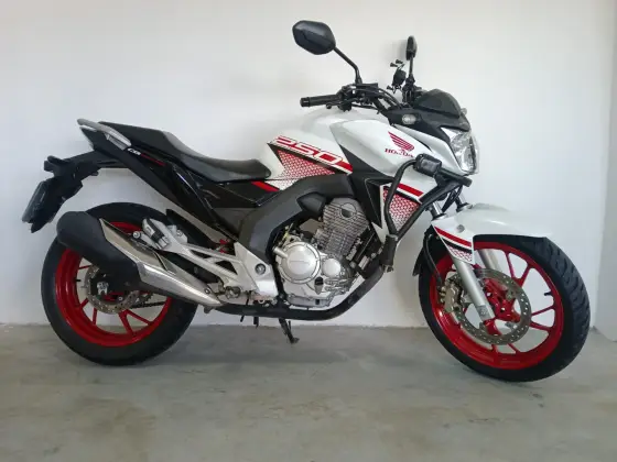 HONDA CB TWISTER 