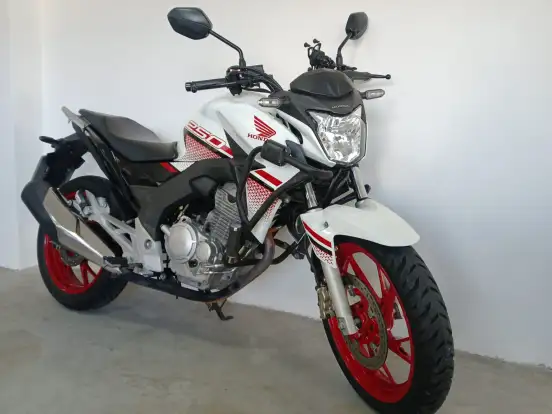 HONDA-CB TWISTER-2022
