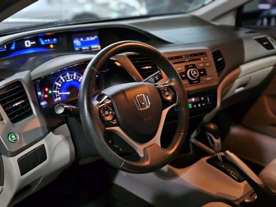 HONDA-CIVIC-1.8 LXS 16V FLEX 4P AUTOMÁTICO HONDA-CIVIC-2013