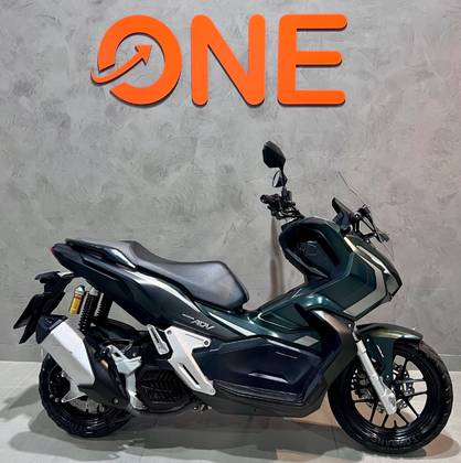 HONDA ADV 