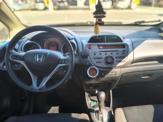 HONDA-FIT-2014