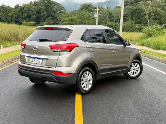 HYUNDAI-CRETA-2021