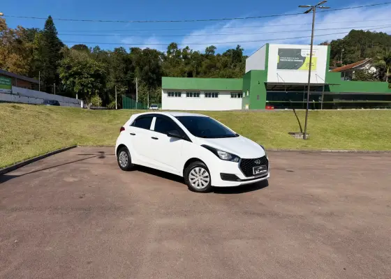 HYUNDAI HB20 1.0 UNIQUE 12V FLEX 4P MANUAL HYUNDAI HB20 1.0 UNIQUE 12V FLEX 4P MANUAL