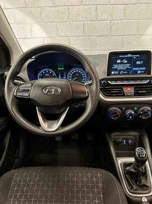 HYUNDAI-HB20-2021