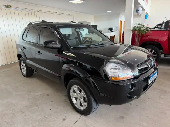 HYUNDAI TUCSON 2.0 MPFI GLS 16V 143CV 2WD FLEX 4P AUTOMÁTICO