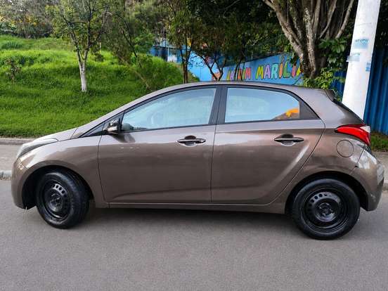 HYUNDAI-HB20-1.0 COMFORT STYLE 12V FLEX 4P MANUAL HYUNDAI-HB20-2016