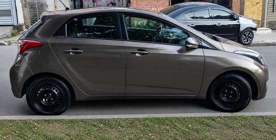 HYUNDAI-HB20-2016